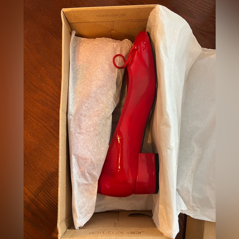 Steve Madden Womens Cherish Red Bow Slip On Block Heel Pumps Shoes New in Box - Picture 6 of 7